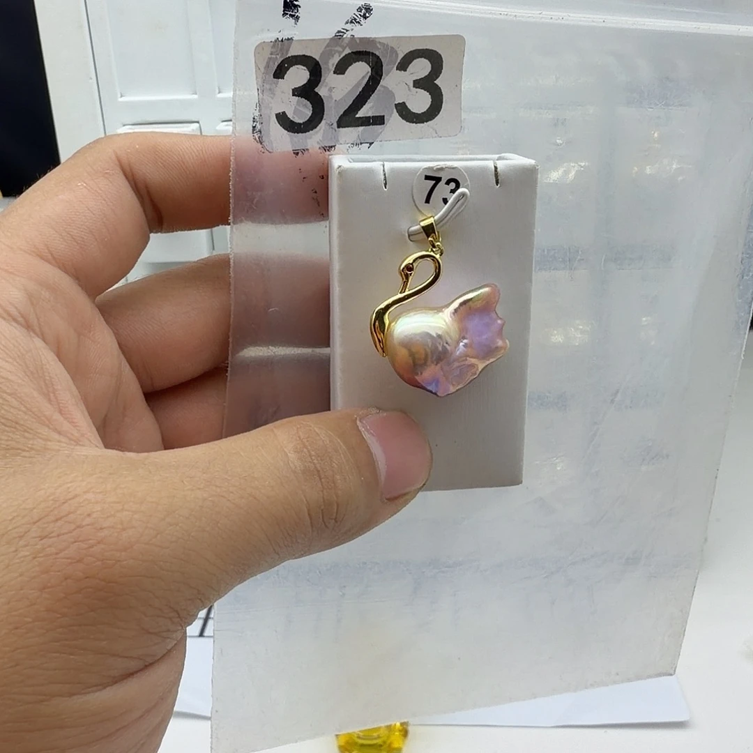 淡水珍珠合金颈饰