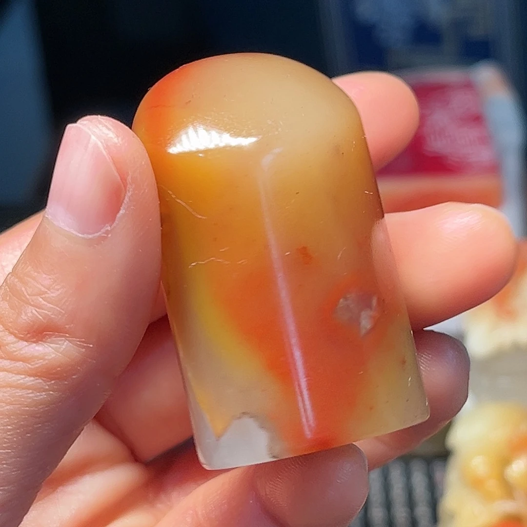 寿山石印石这种现象很明显了