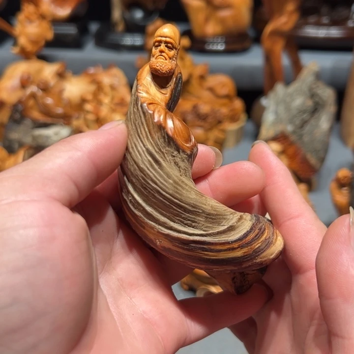 柏木（崖柏）点点关注
