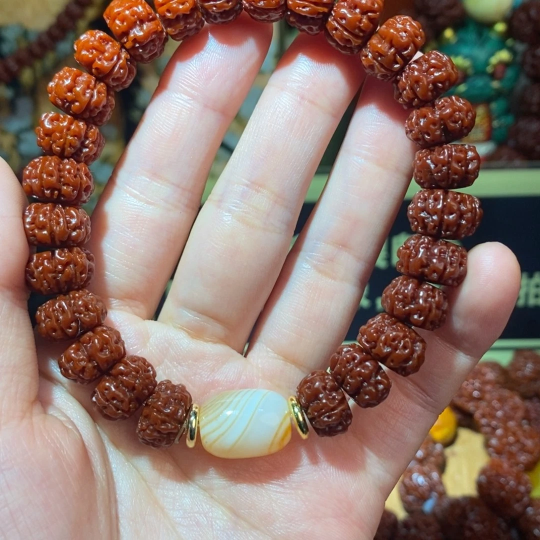 金刚菩提手串单圈泰森1.2玉化玛。