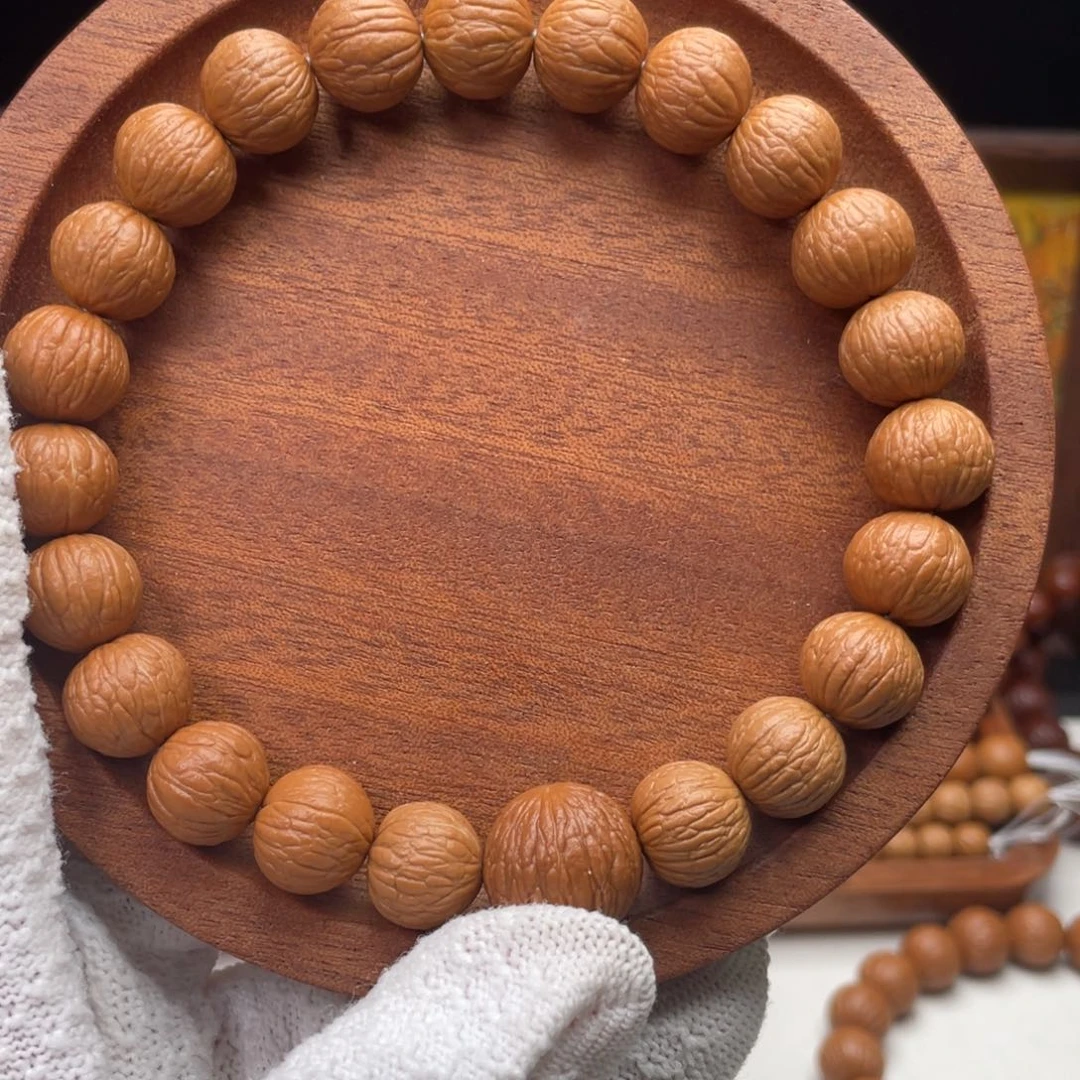 h***t吊坠猴头核桃凤羽