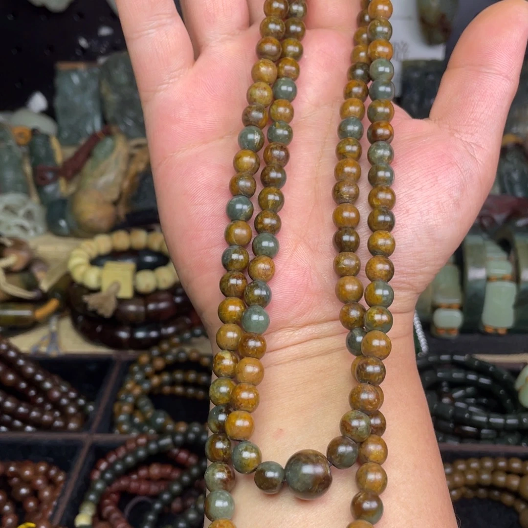 岫岩河磨玉（透闪石质玉）未镶嵌颈饰