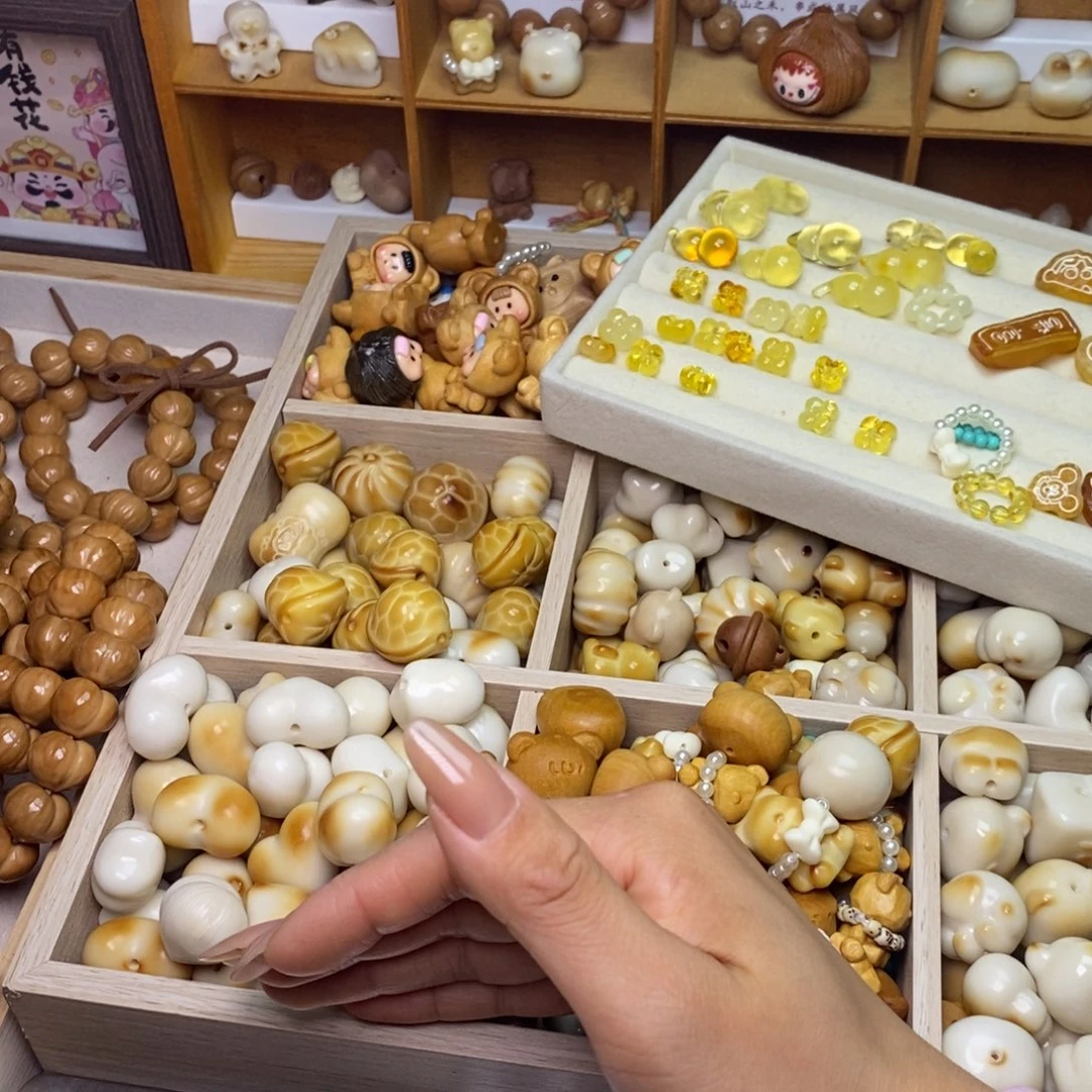 吊坠猴头核桃1.10克小蜜爱心