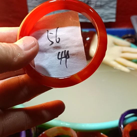 玛瑙/玉髓手镯未镶嵌