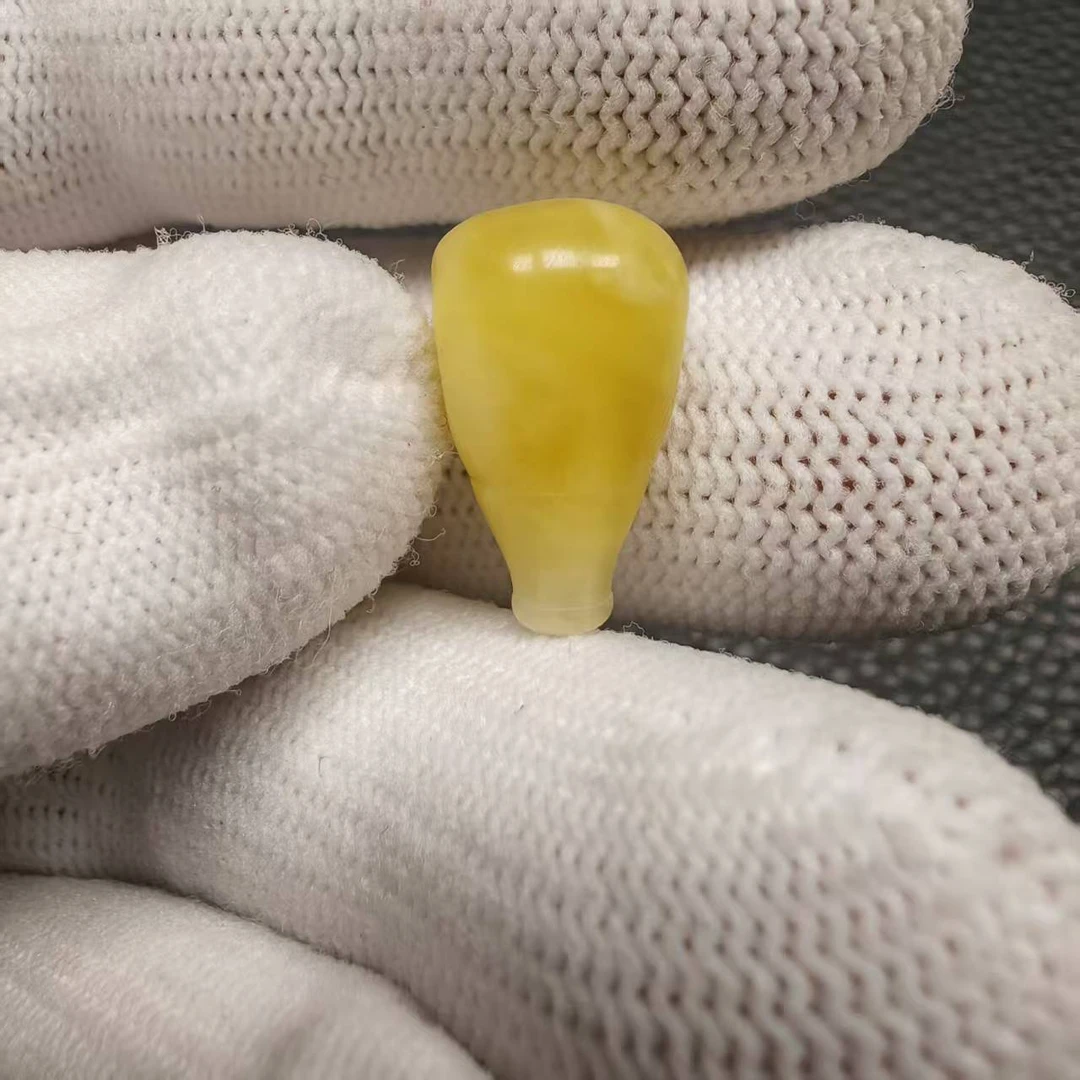 尺寸对孔9.7mm左右蜜蜡三通一个《小鱼文玩》878号