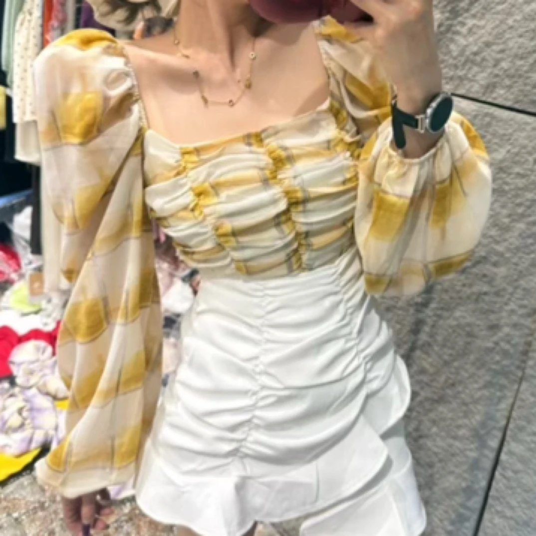 （大發）法式方领褶皱格纹衬衫灯笼袖设计感显瘦锁骨上衣防晒