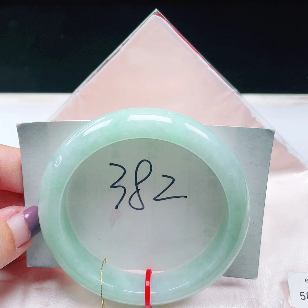 翡翠未镶嵌手镯缅甸翡翠58