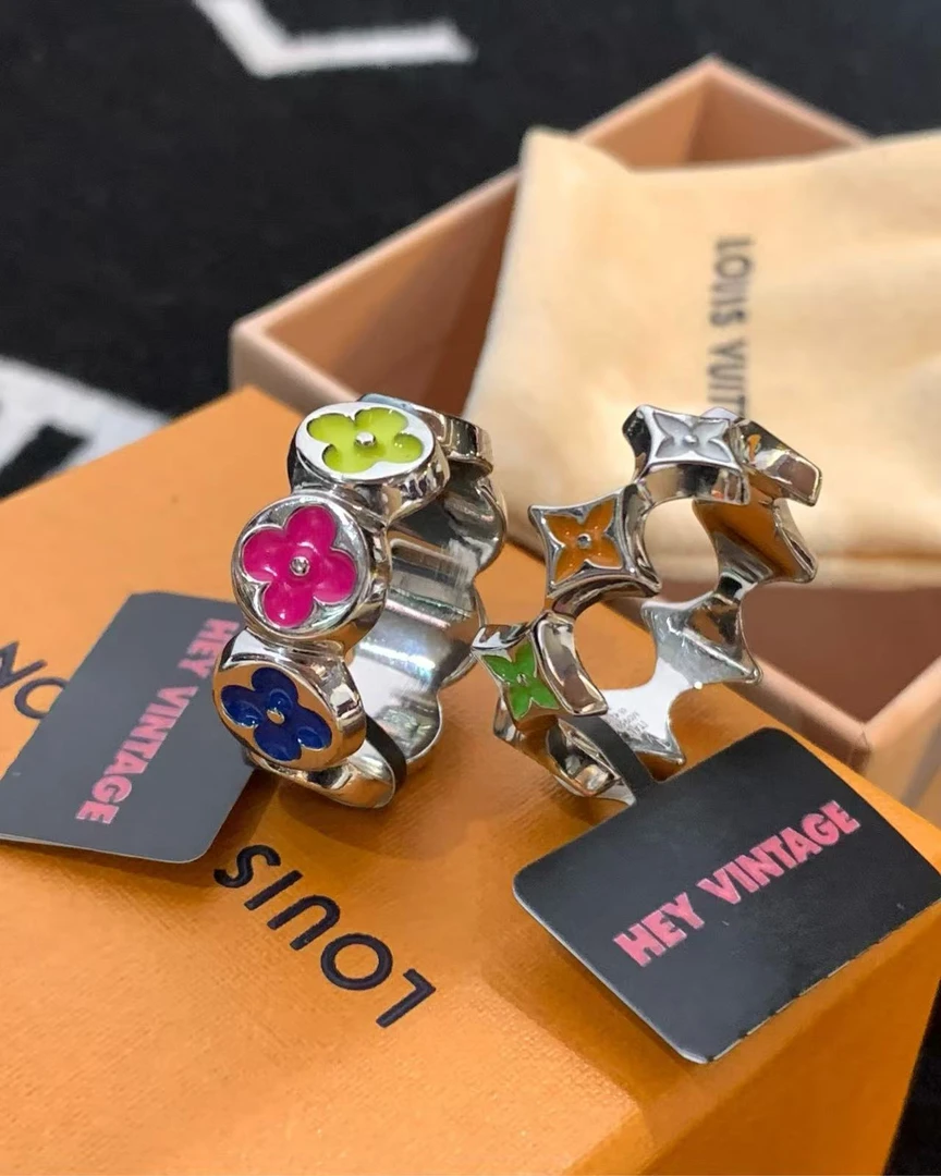 99新 LouisVuitton/路易威登 花卉戒指 M码 18696891