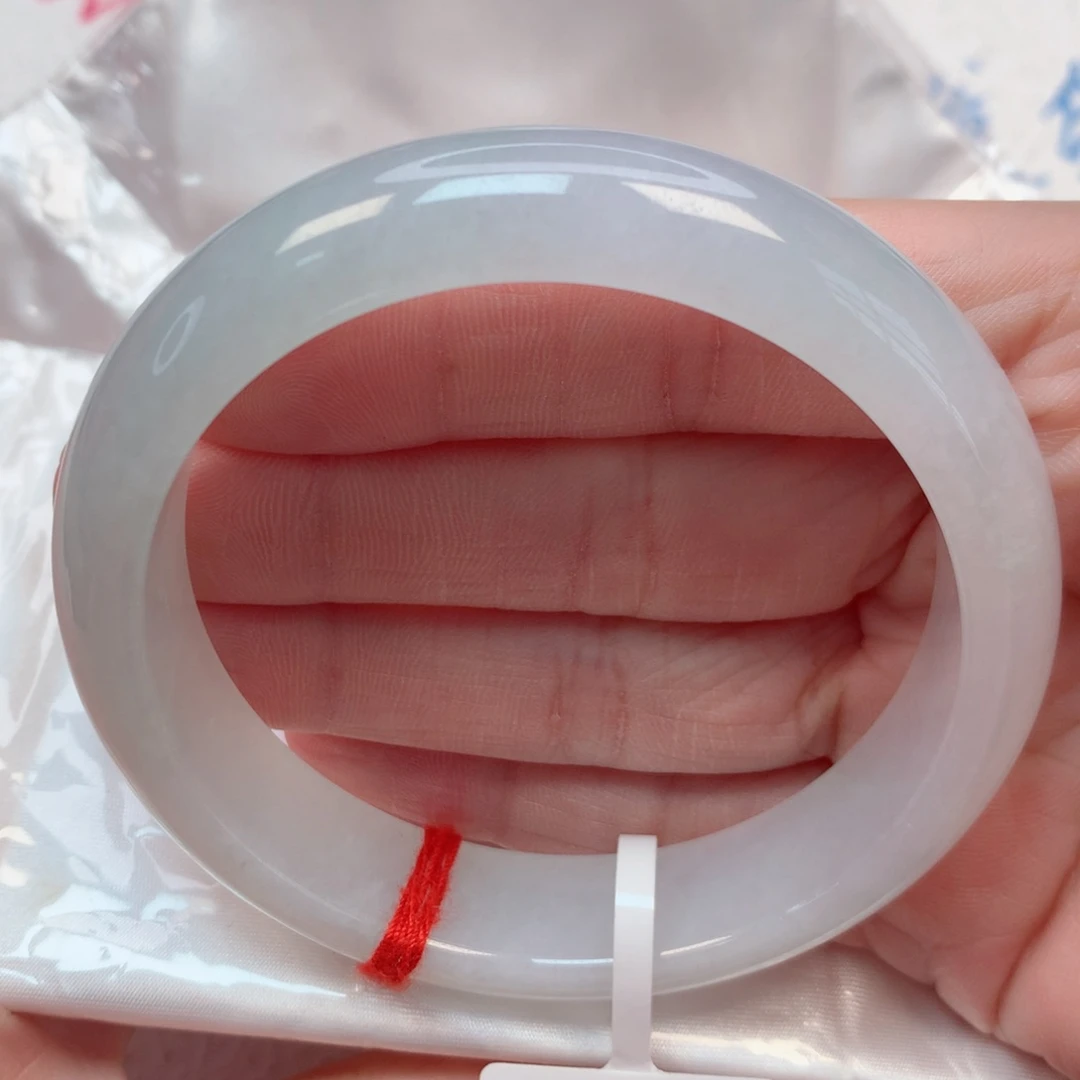 翡翠手镯未镶嵌58.6圈 白月光 冰冰润润