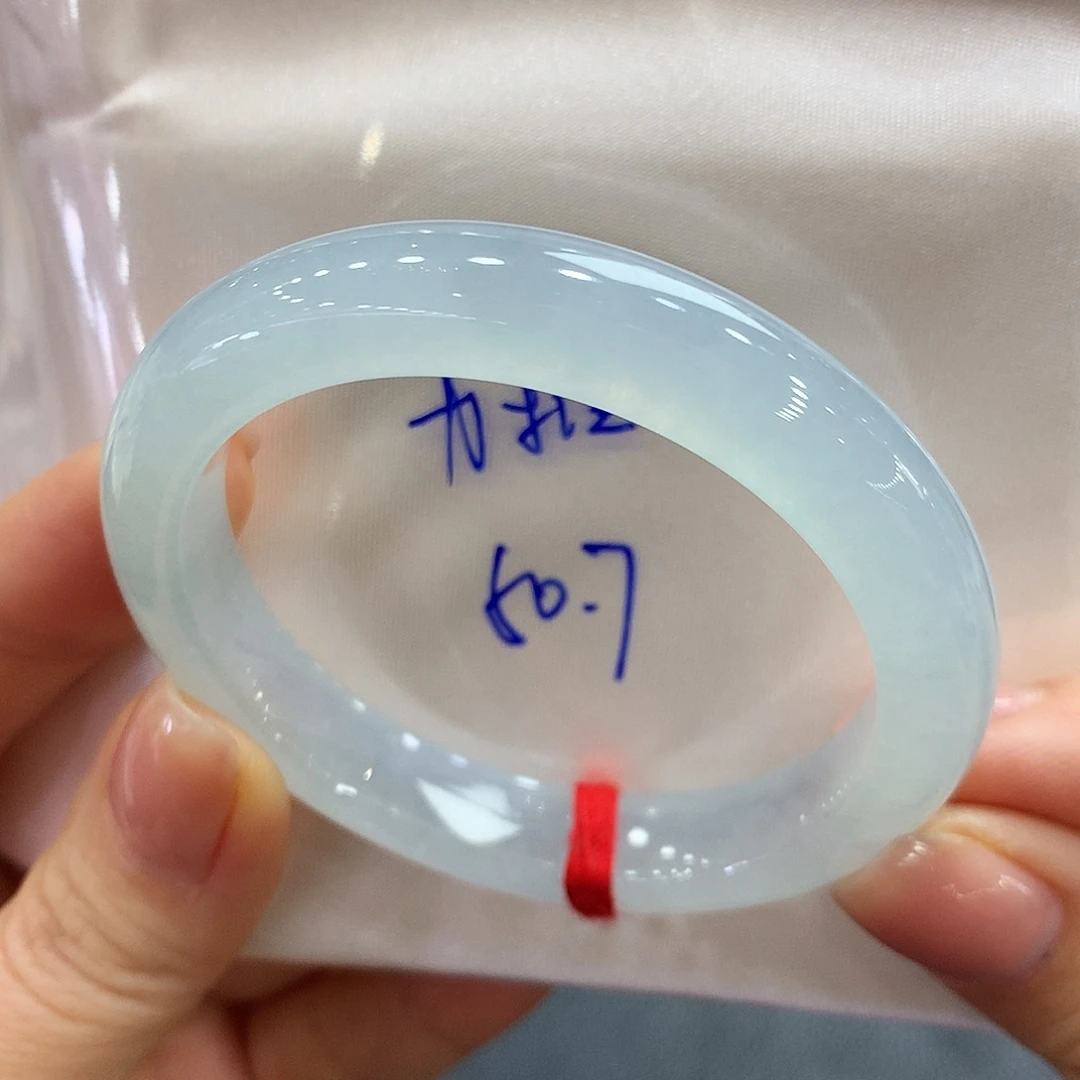 翡翠未镶嵌手镯50.7正圈两天鉴赏