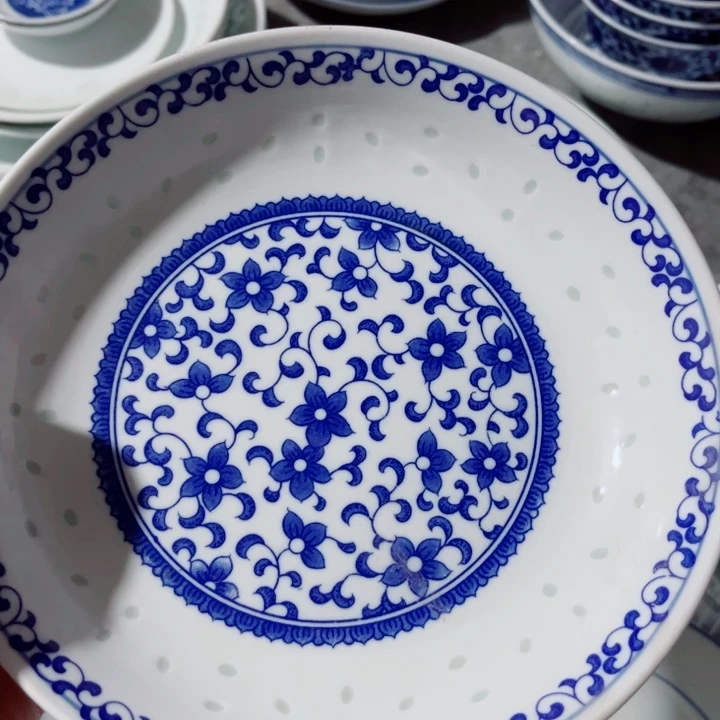 青花玲珑8寸窝盘紫荆花