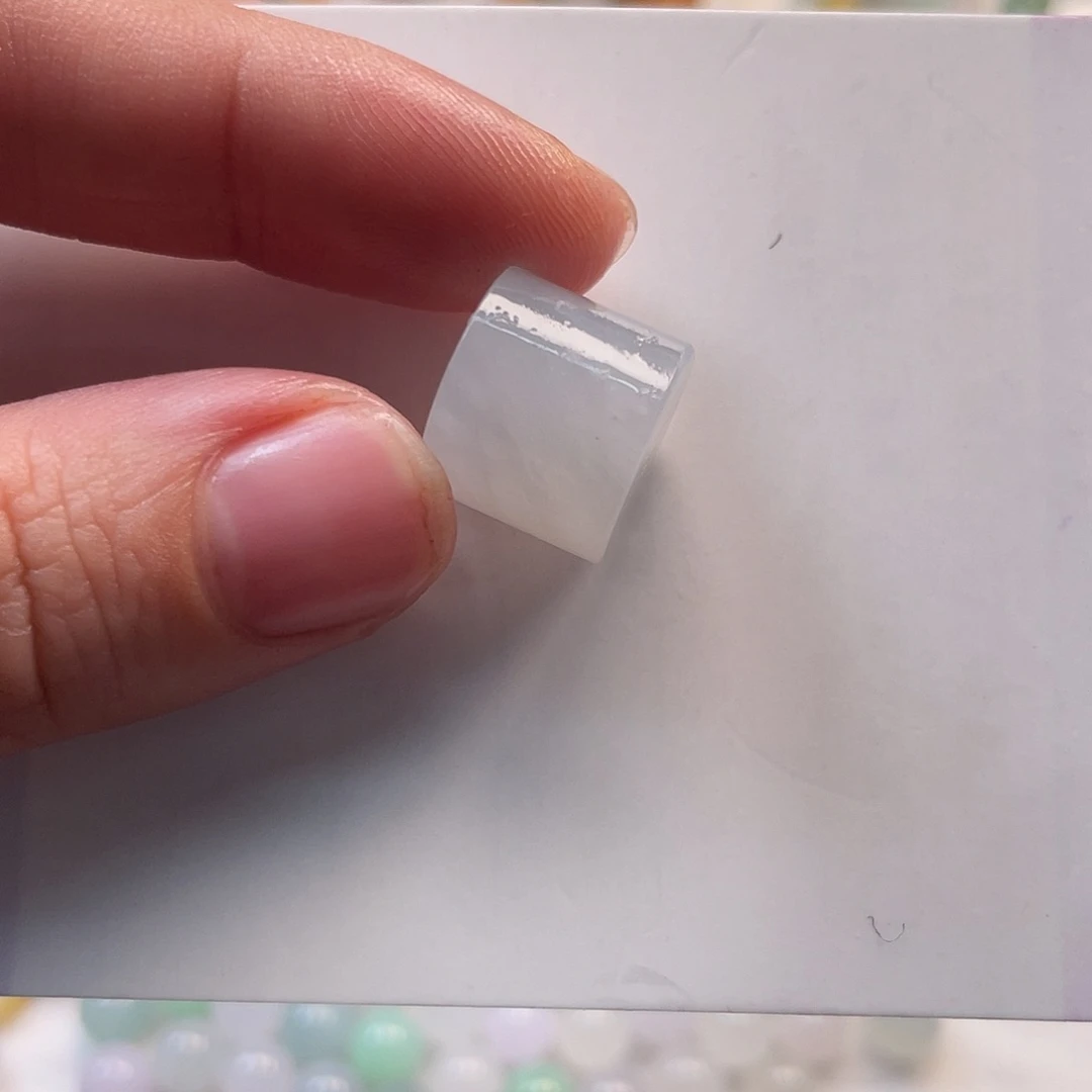 定制翡翠未镶嵌简****?1颗