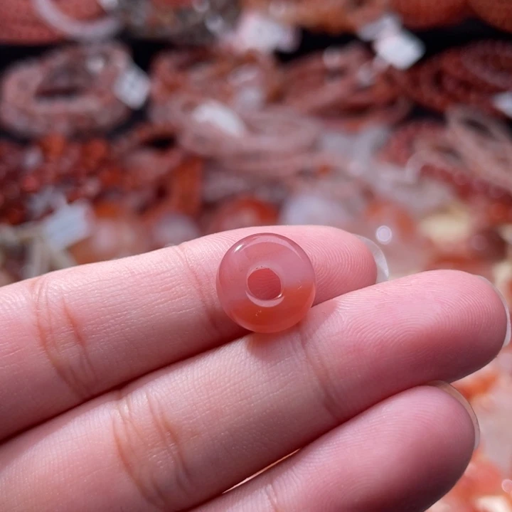 未镶嵌配饰南红玛瑙面包扣712