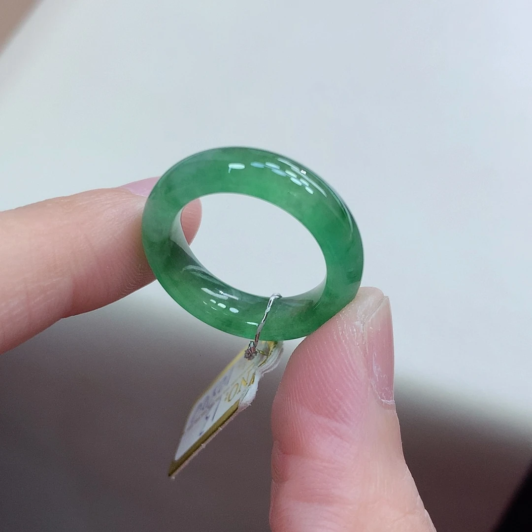 翡翠未镶嵌戒指13号