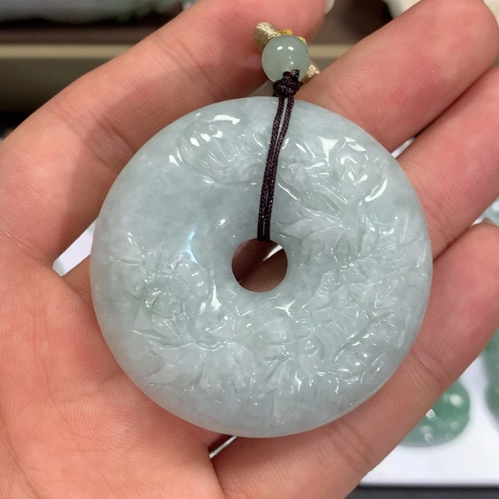 翡翠裸石翡翠首饰
