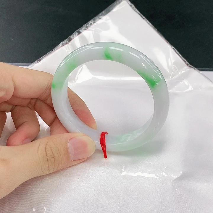 翡翠未镶嵌手镯圈56。58066