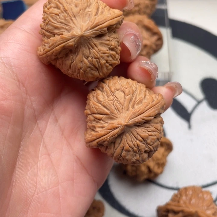 文玩核桃把件小球疆36