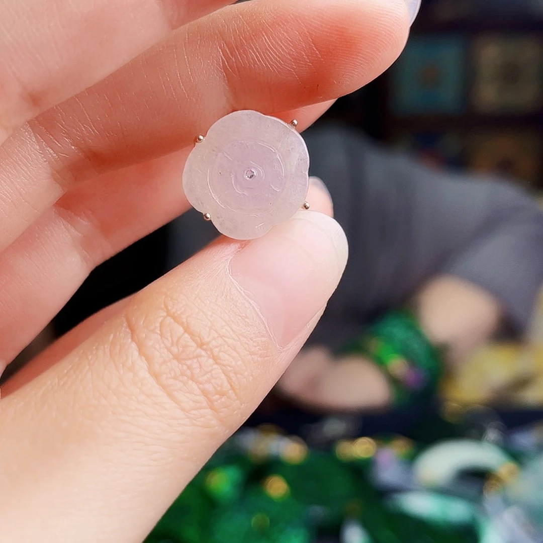 颈饰银S925镶嵌翡翠多样性