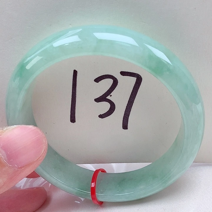 翡翠未镶嵌手镯翡翠