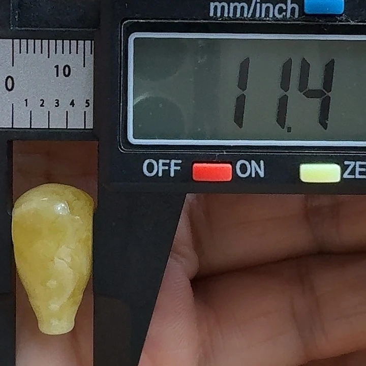 蜜蜡未镶嵌裸石38杂