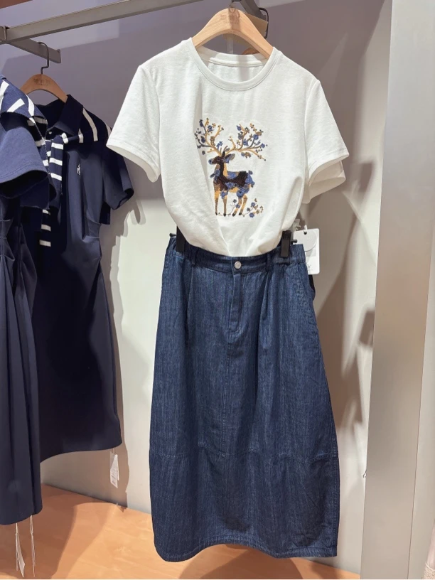 小鹿配牛仔半裙套装