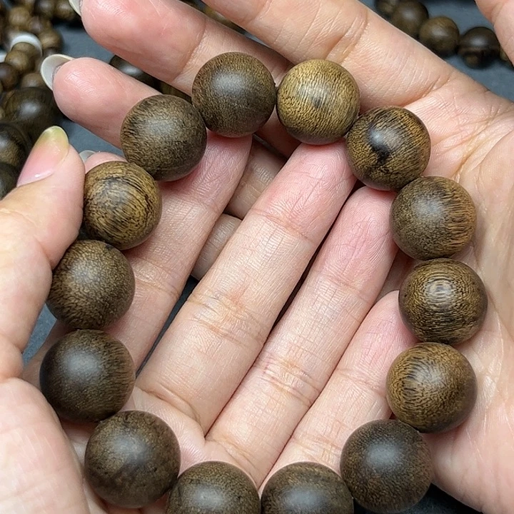 手串沉香白棋留疤1.6