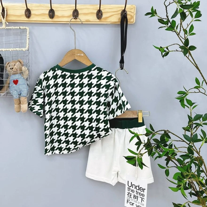 22002儿童休闲套装绿色