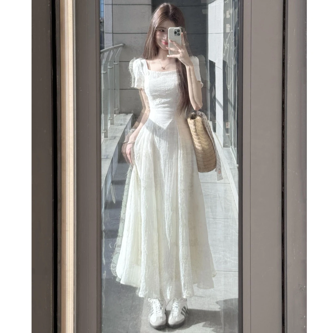 方领杏色连衣裙子女夏季2025新款小个子高级感设计感气质法式长裙