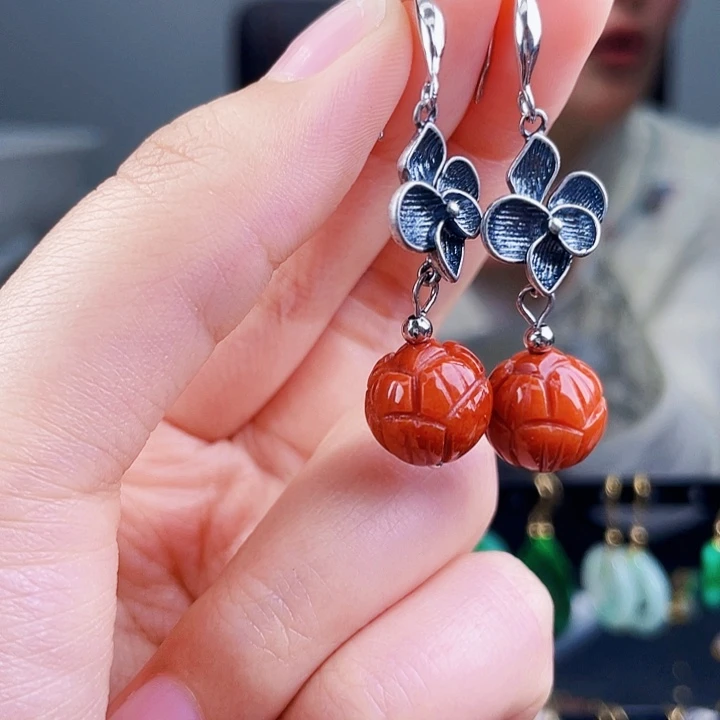 翡翠耳饰未镶嵌饰品