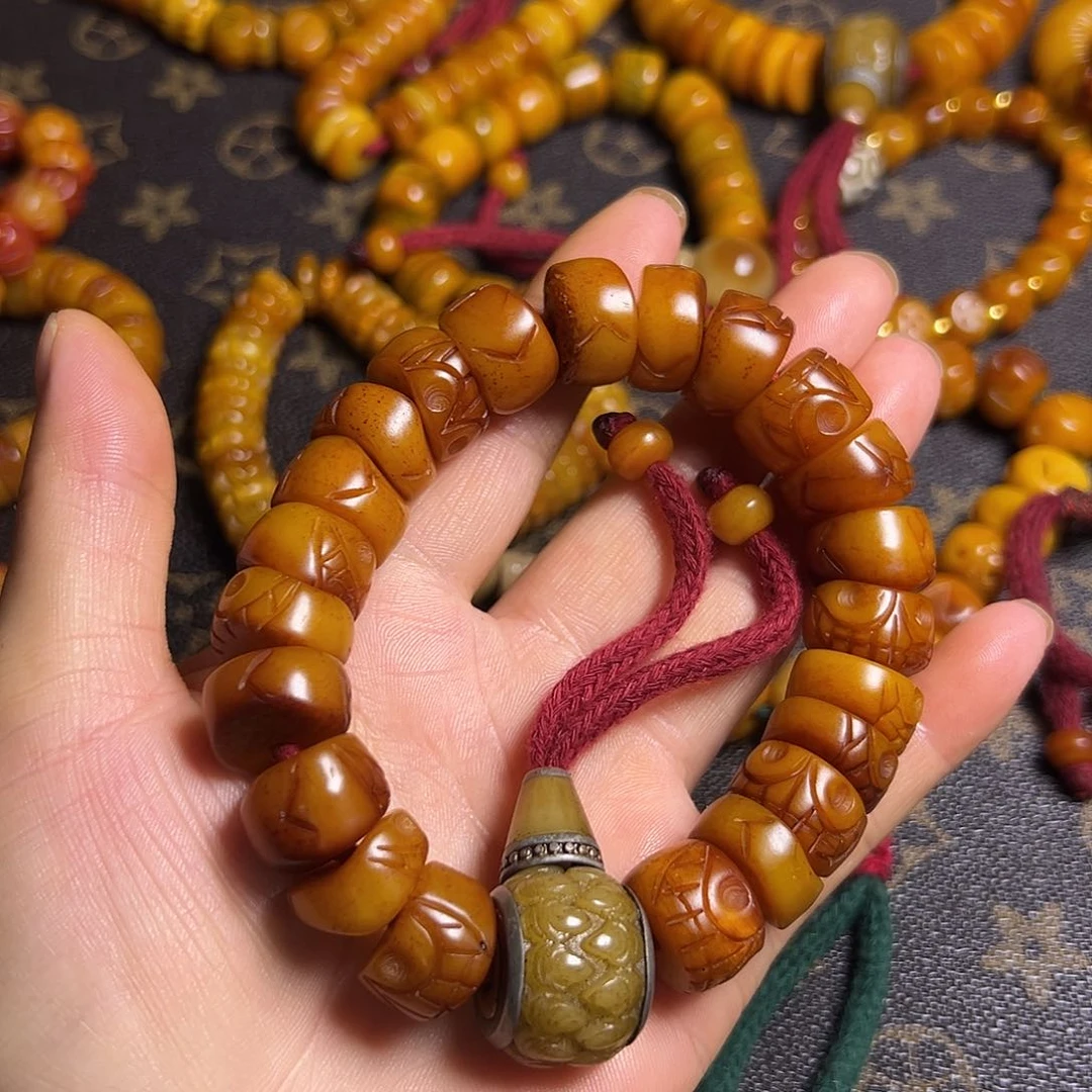 香榧木藏区手串牛骨