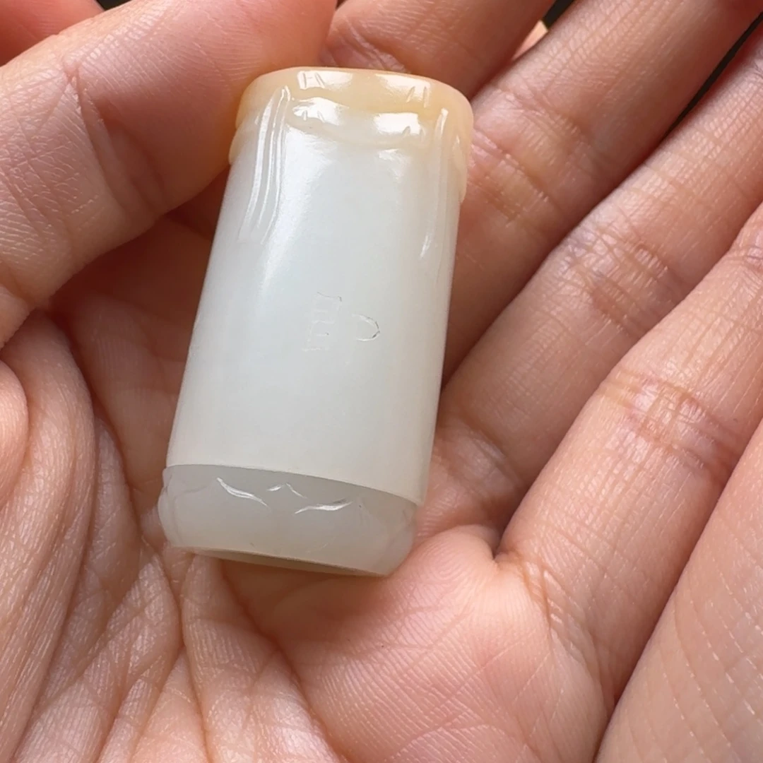 和田玉颈饰未镶嵌南**哥