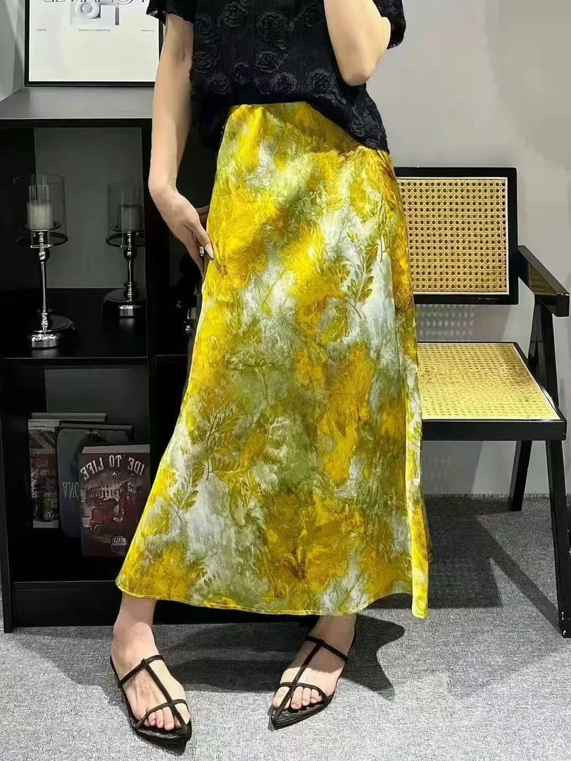 轻奢高级感花色半身裙深圳夏季欧货小众花草印花冰丝鱼尾裙中长裙