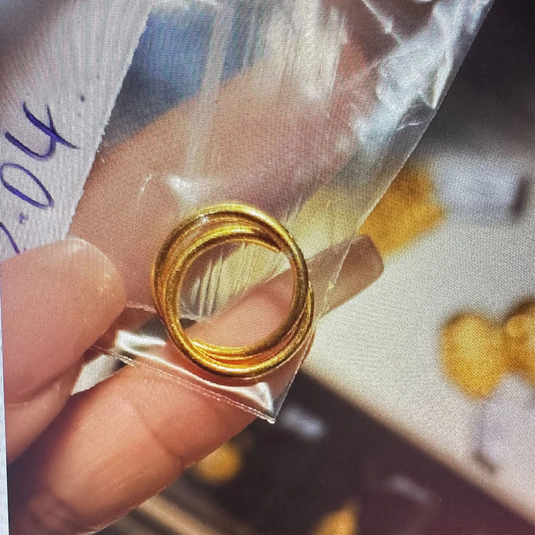 足金999东方神韵耳环2.04克