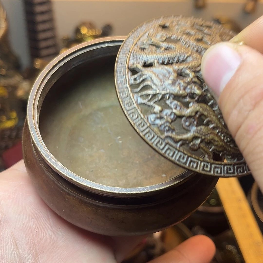 精美铜器工艺品等