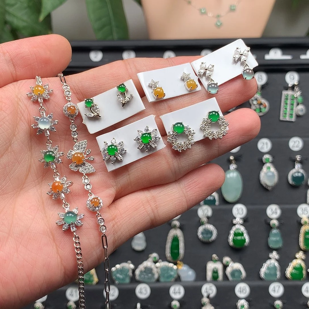 银S925镶嵌手链翡翠不****?70/80/100/110