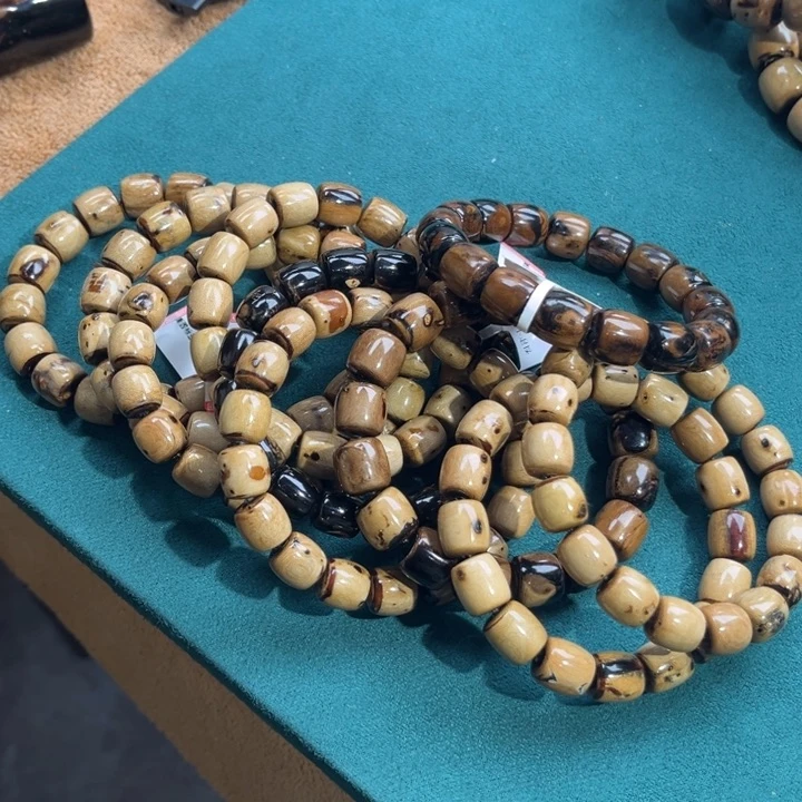 手串龙眼菩提1.2*1.1（多样性发其一）