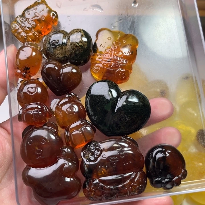 琥珀颈饰未镶嵌琥珀蜜蜡