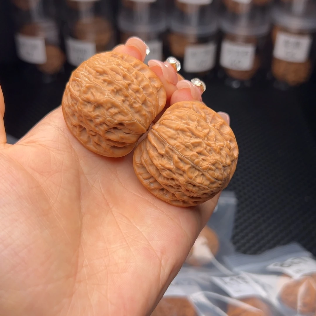 文玩核桃吊坠陈***c铁锤