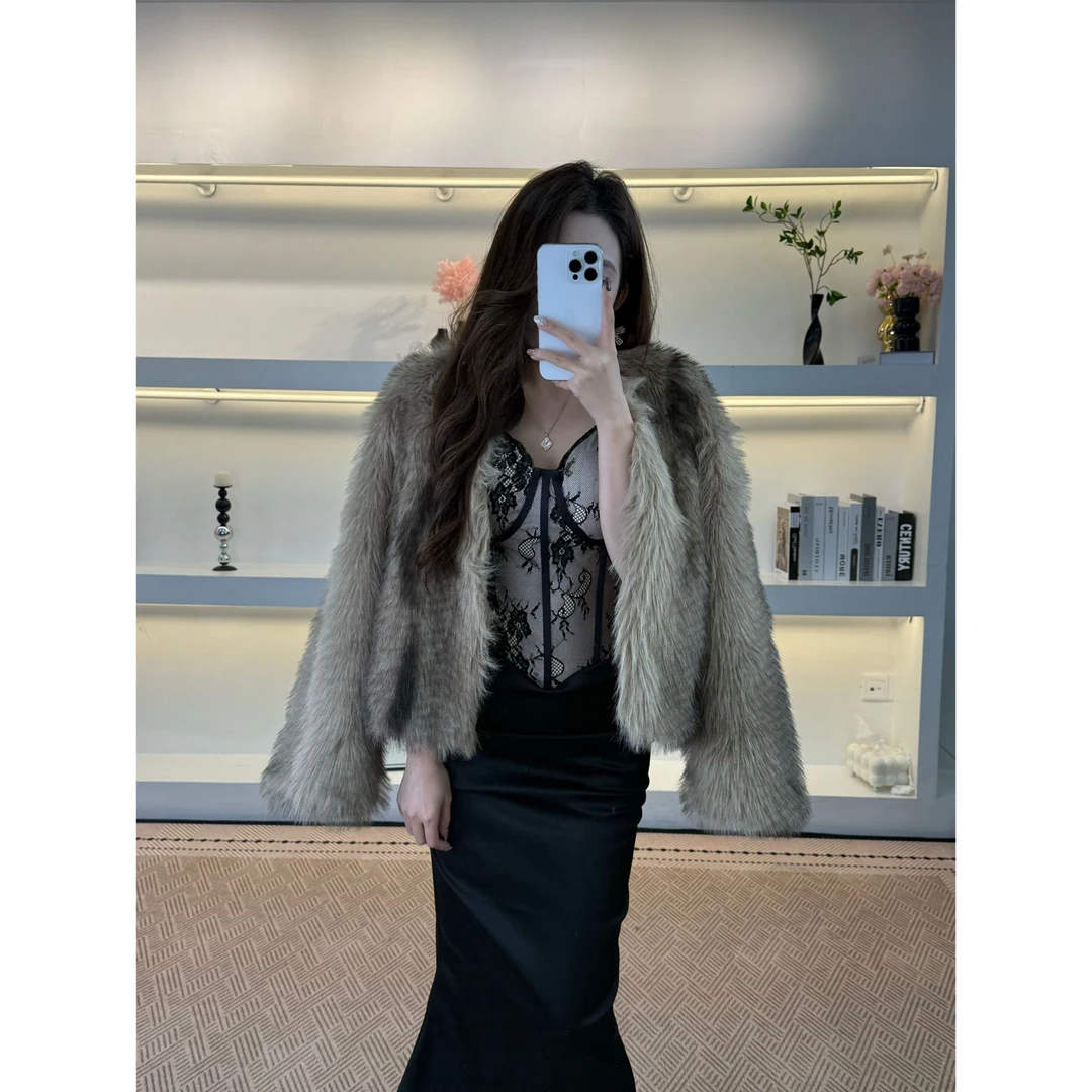 【KiKi原创】短款欧美风秋冬季撞色时尚轻奢外套