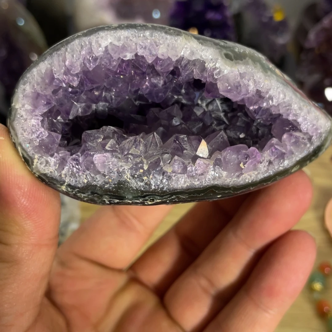 未镶嵌大型摆件（非配饰）紫晶