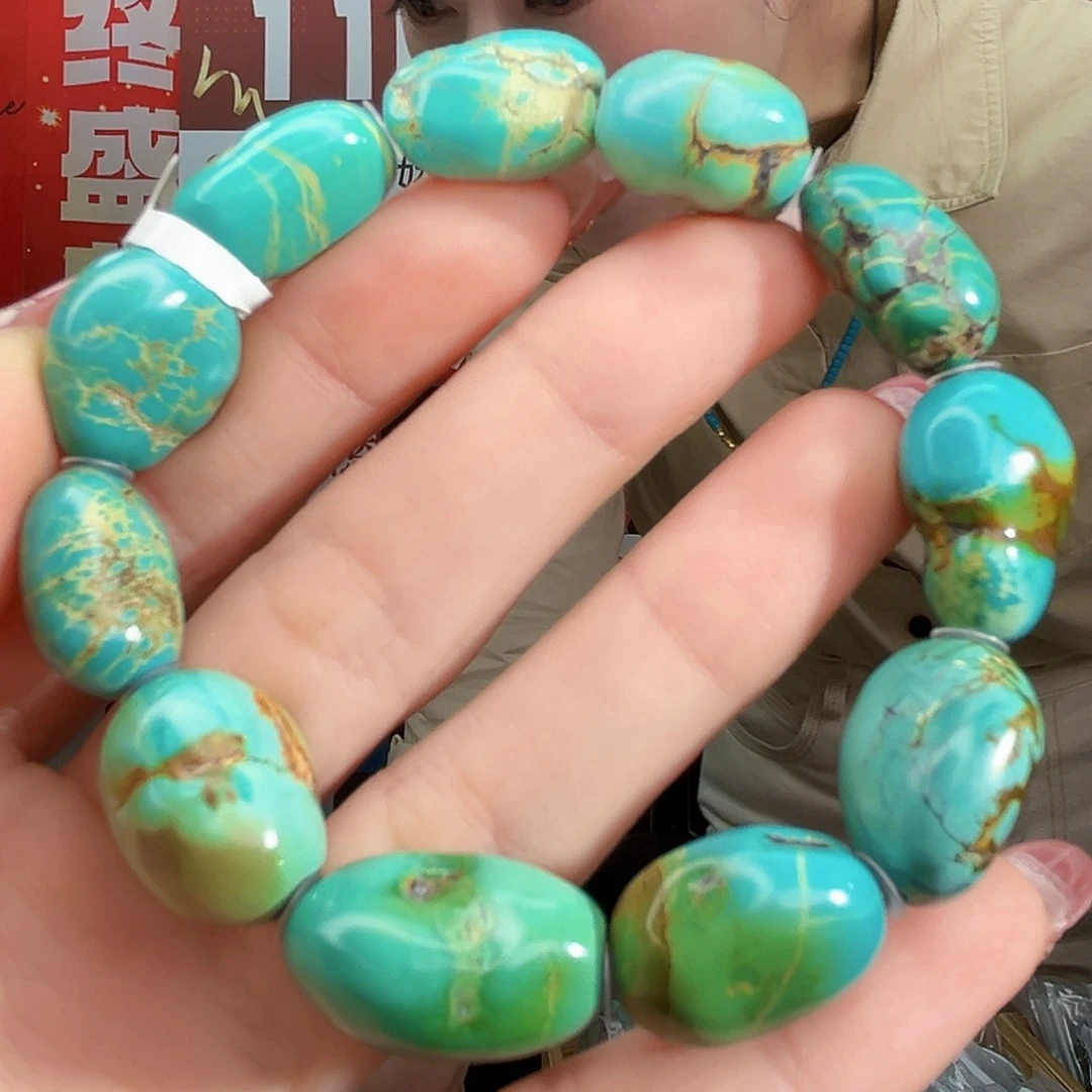 气****绿松石未镶嵌珠宝奇石