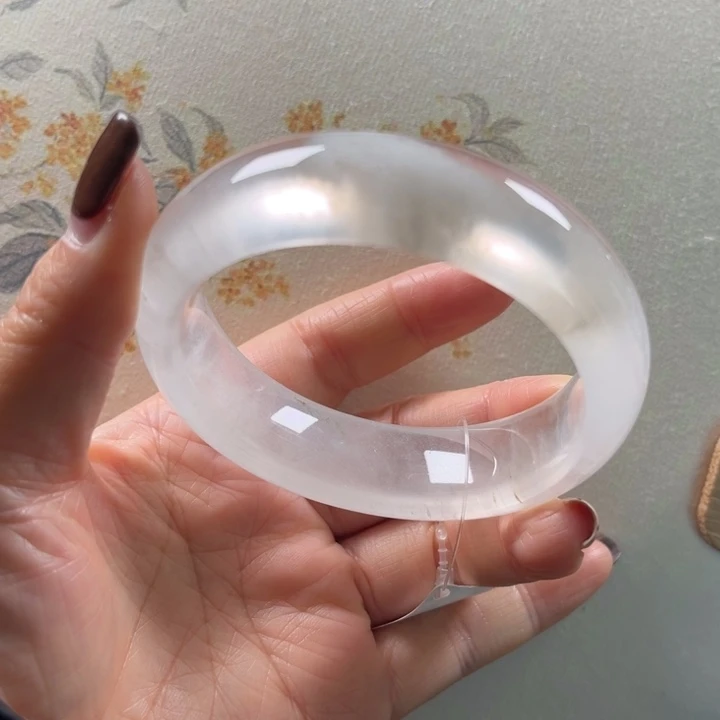 石英质玉未镶嵌手镯55-56特价不退不换