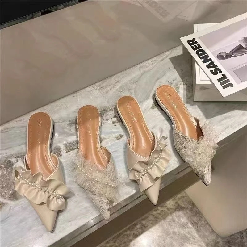 凉拖女半包2025年秋冬新款蕾丝荷叶边尖头低跟粗跟外穿拖鞋女