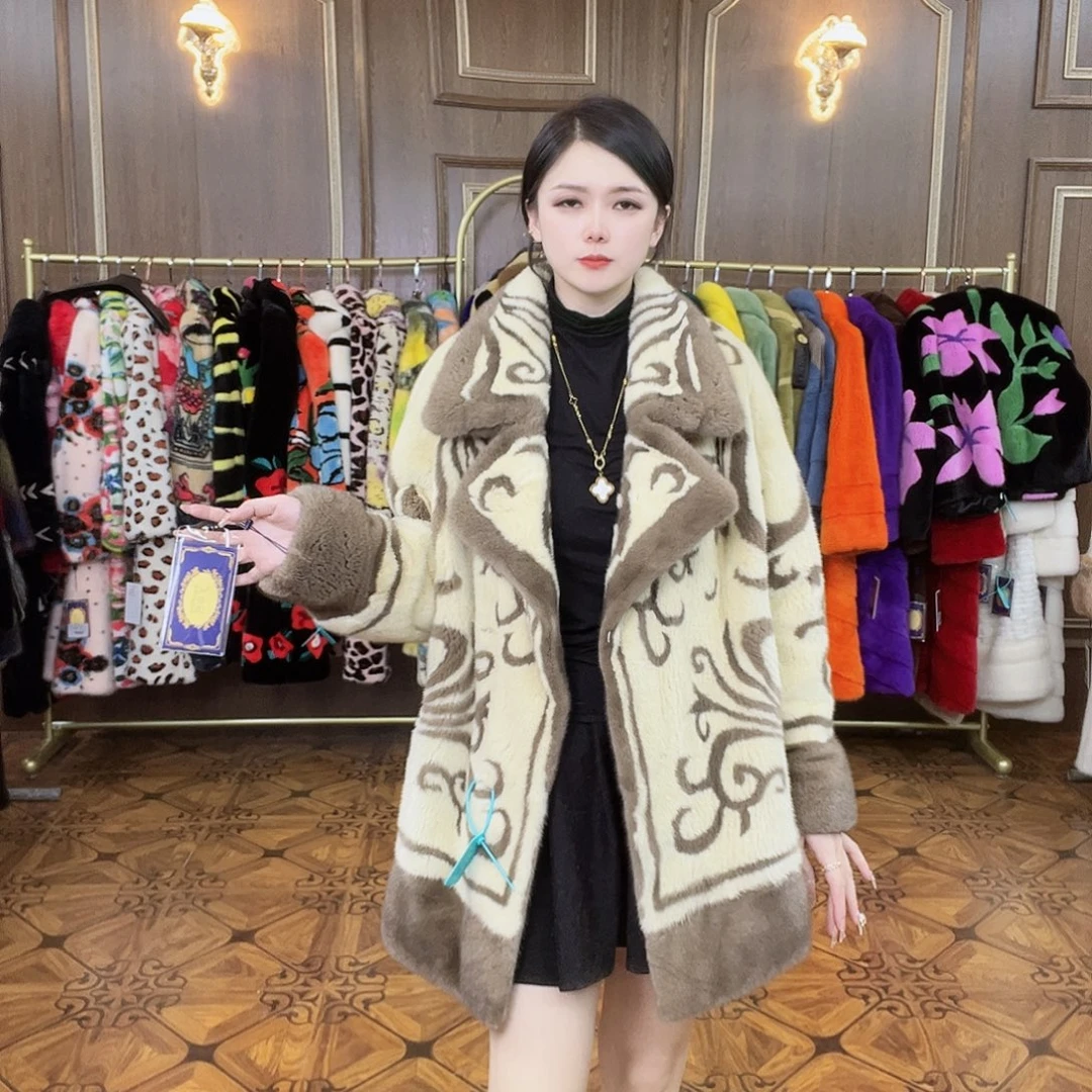 米咖撞色花纹皮草