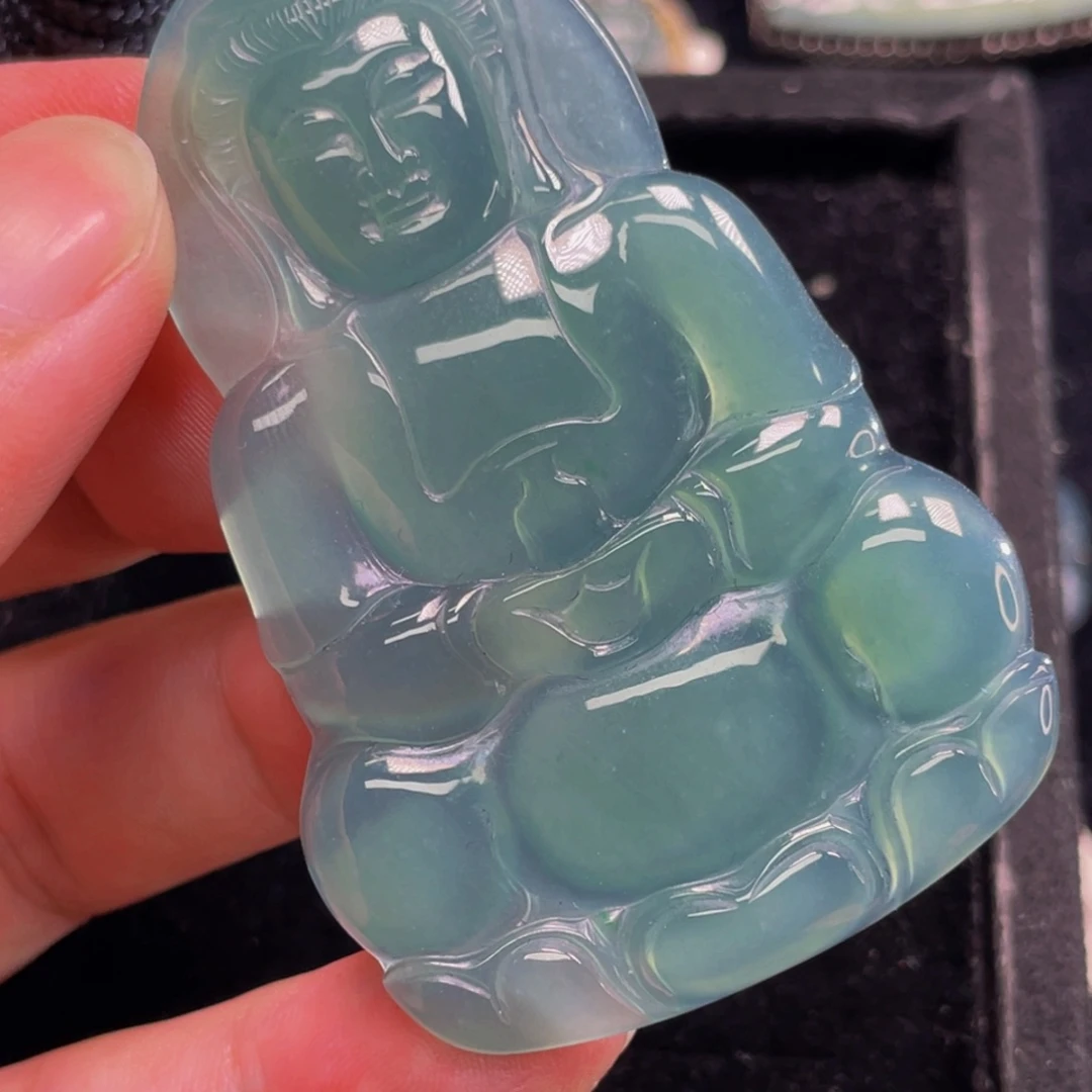 翡翠未镶嵌颈饰6，