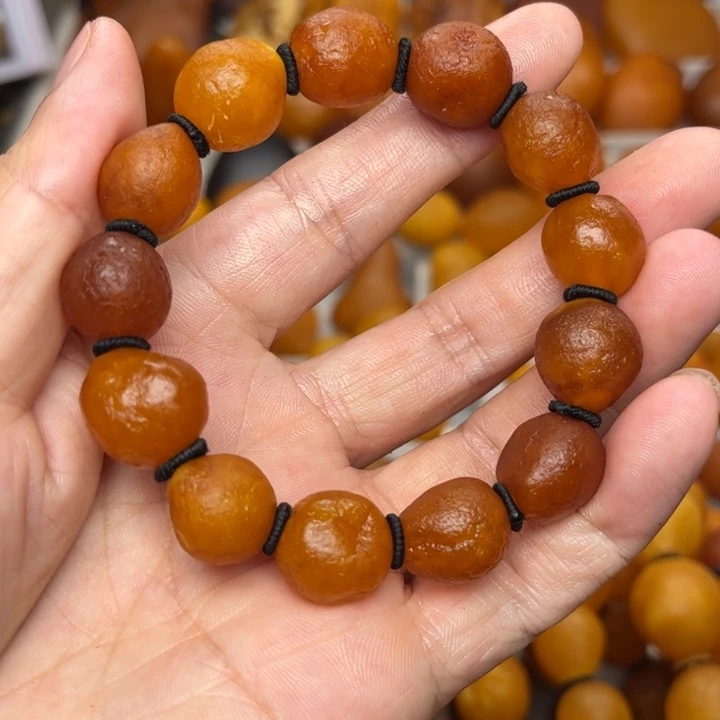 琥珀未镶嵌裸石天然蜜蜡手串
