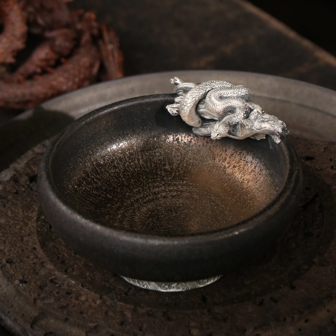 福器艺术银蛇黑陶主人杯特色原创手工制作匠心打造茶杯