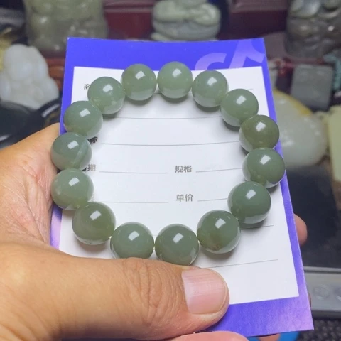 手链未镶嵌和田玉虎****弟