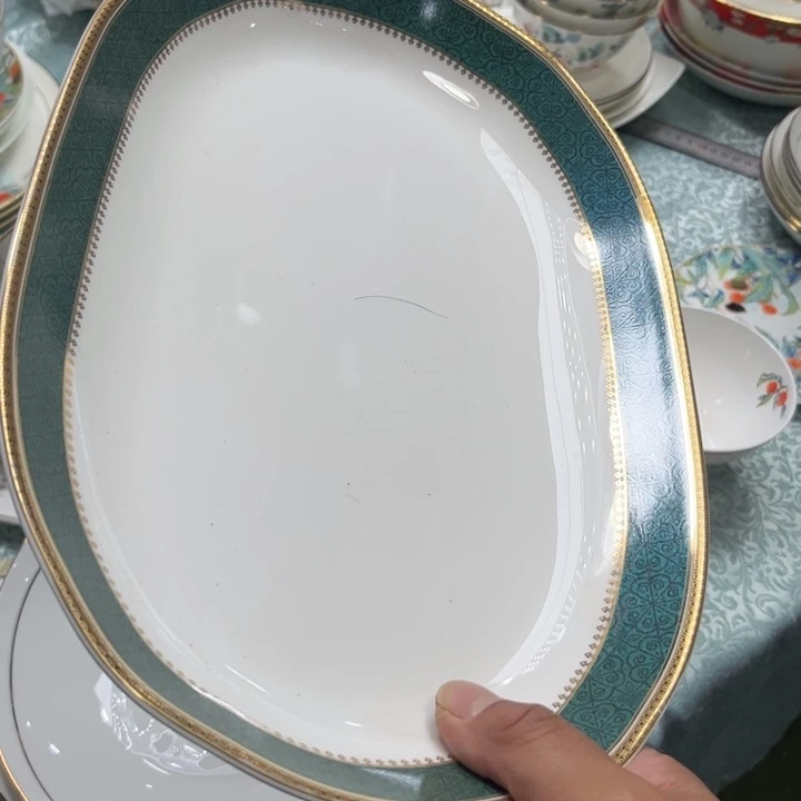 瓷片鱼盘一个微瑕