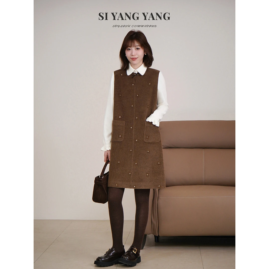 斯洋洋SIYANG冬季羊毛混纺绣花通勤假俩件连衣裙LYQ512A055SYY